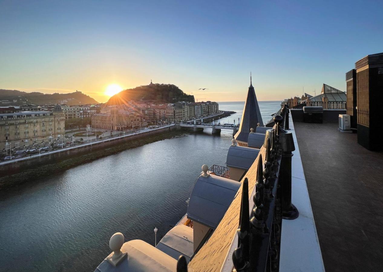 Deluxe Apt-Views To Historic Maria Cristina Hotel Σαν Σεμπαστιάν Εξωτερικό φωτογραφία